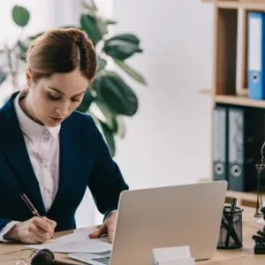 Rechtsberatung Privatkunden Rechtsanwalt München